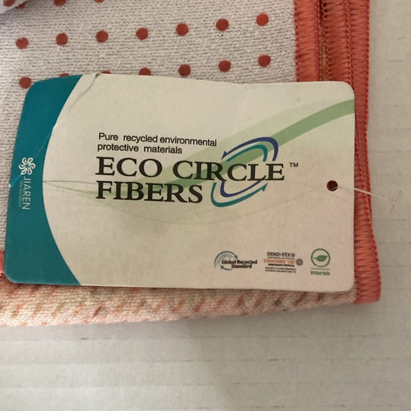 YOGAFINA Yoga Mat Towel - Picture 7 of 7